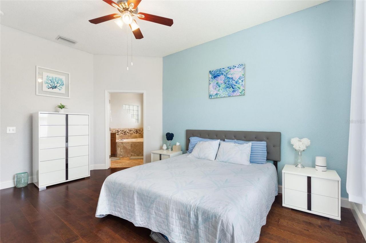 5104 52nd Avenue W, Bradenton, FL 34210 Photo