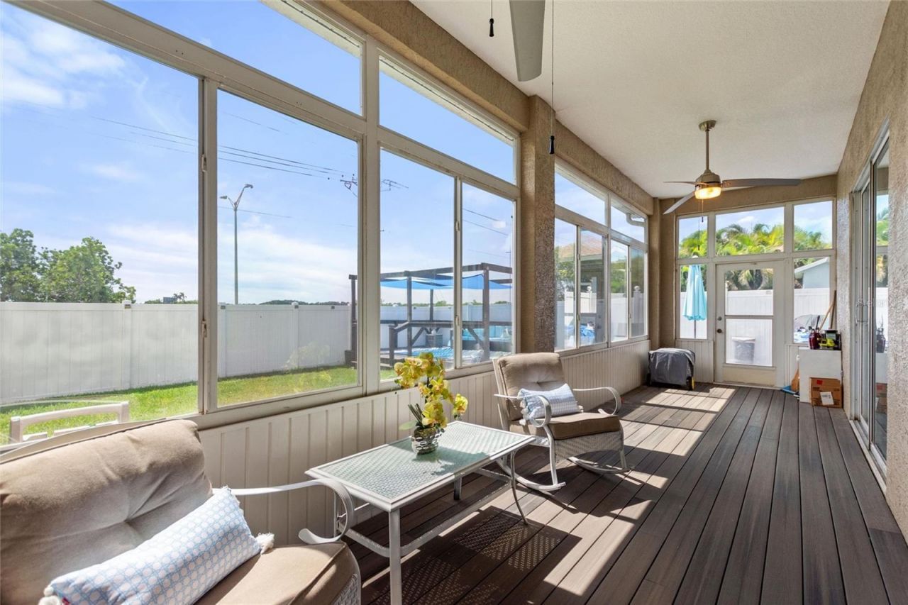 5104 52nd Avenue W, Bradenton, FL 34210 Photo