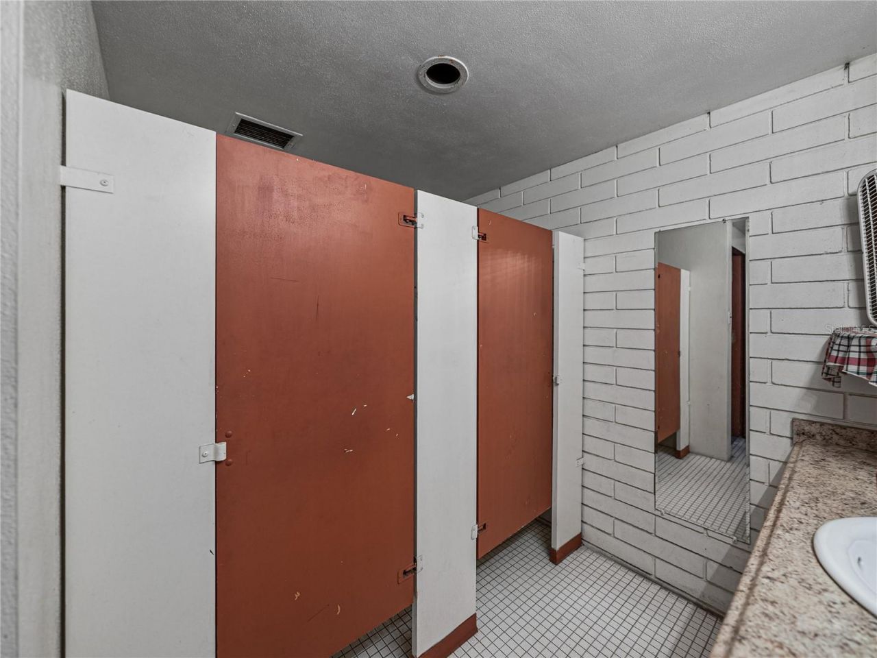 211 Easton Drive, Lakeland, FL 33803 Photo