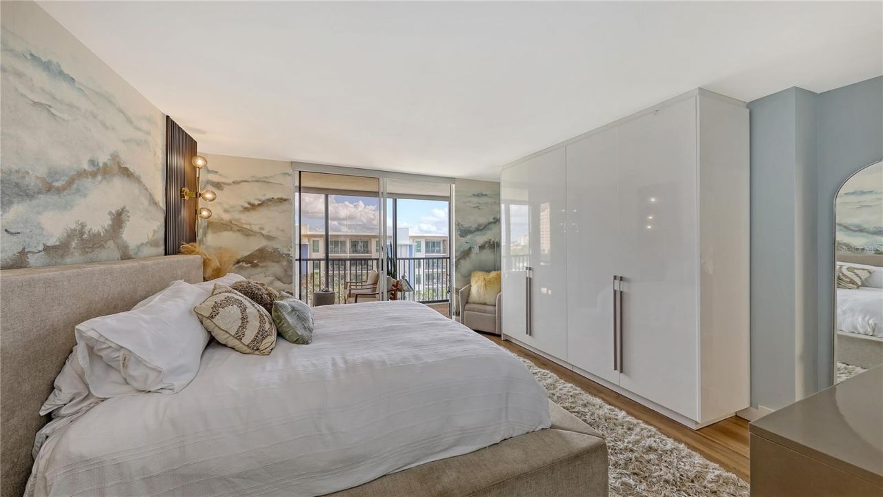 707 S Gulfstream Avenue, Unit 604, Sarasota, FL 34236 Photo