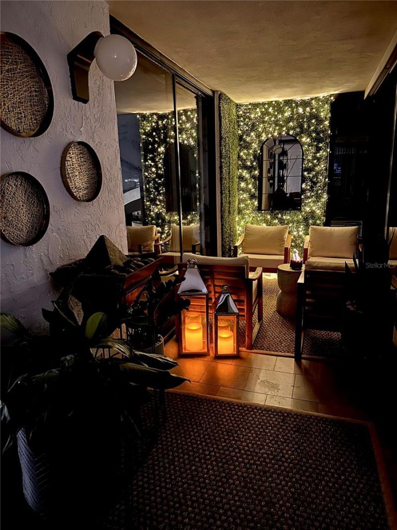 707 S Gulfstream Avenue, Unit 604, Sarasota, FL 34236 Photo