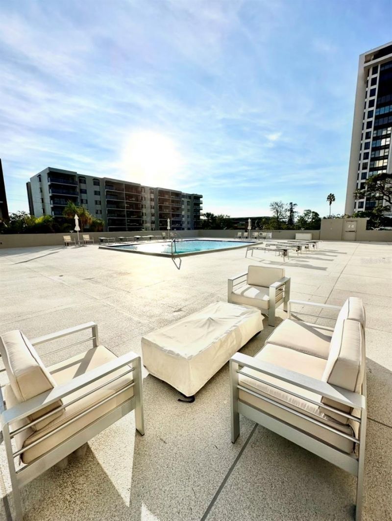 707 S Gulfstream Avenue, Unit 604, Sarasota, FL 34236 Photo