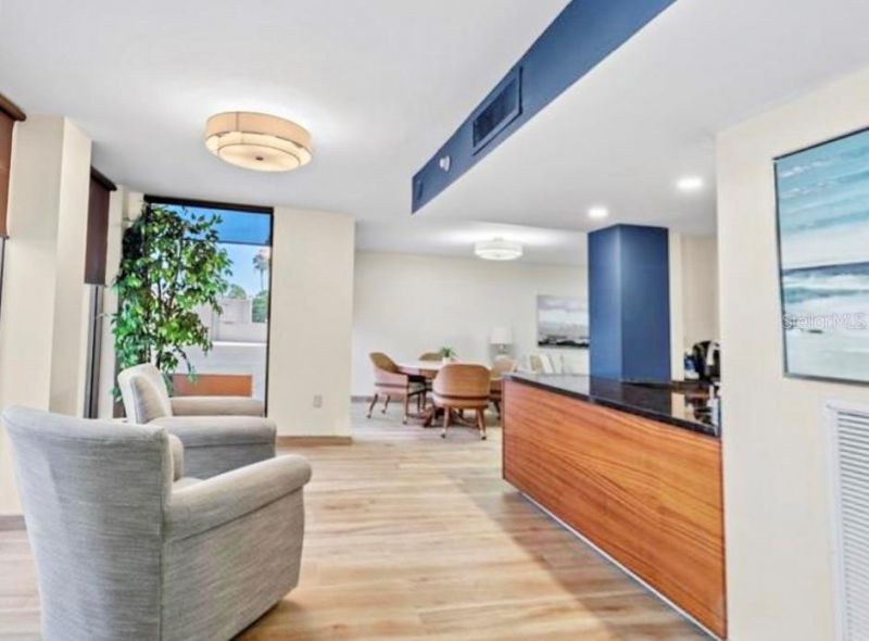 707 S Gulfstream Avenue, Unit 604, Sarasota, FL 34236 Photo