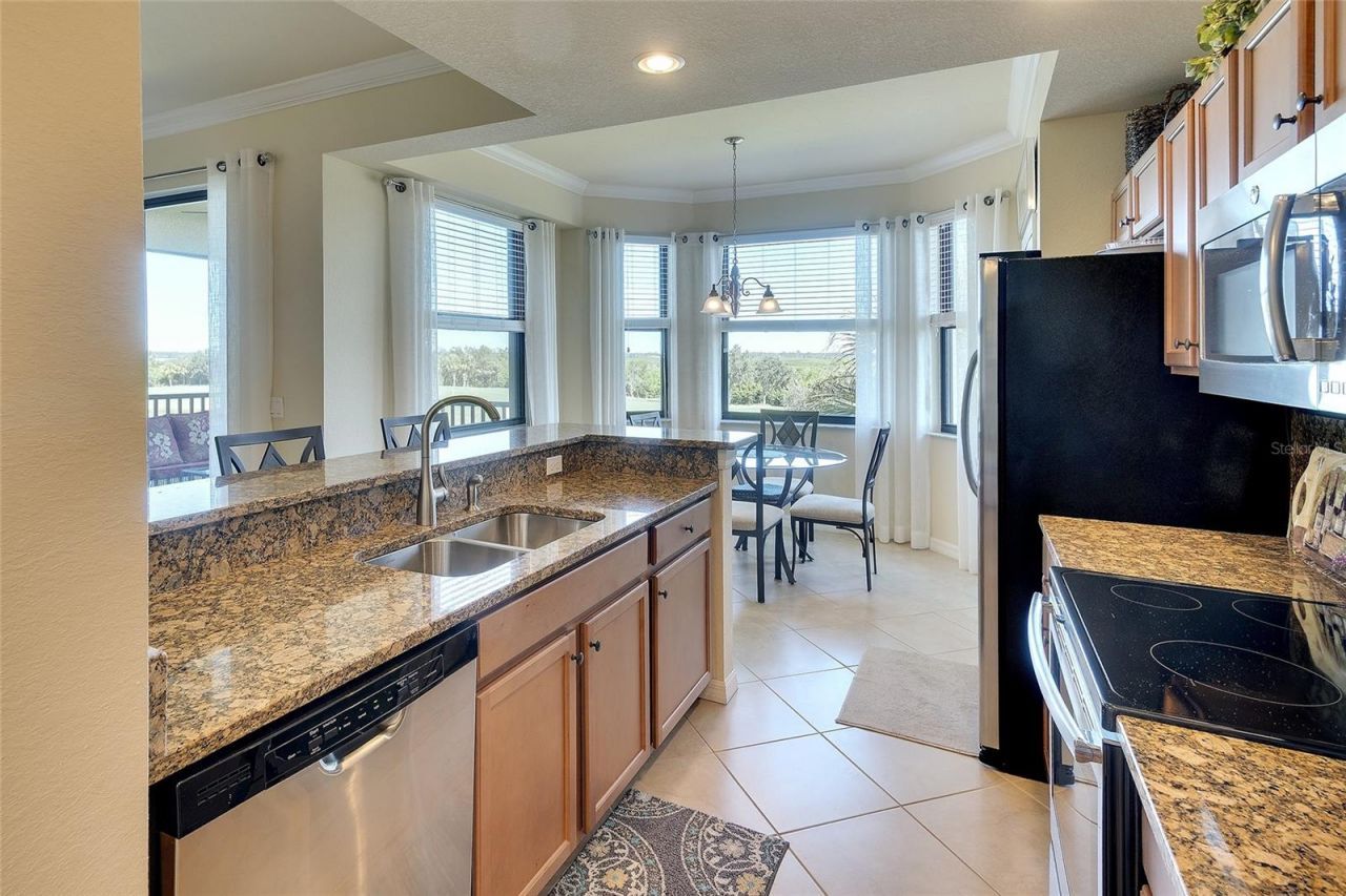 7121 River Hammock Drive, Unit 303, Bradenton, FL 34212 Photo