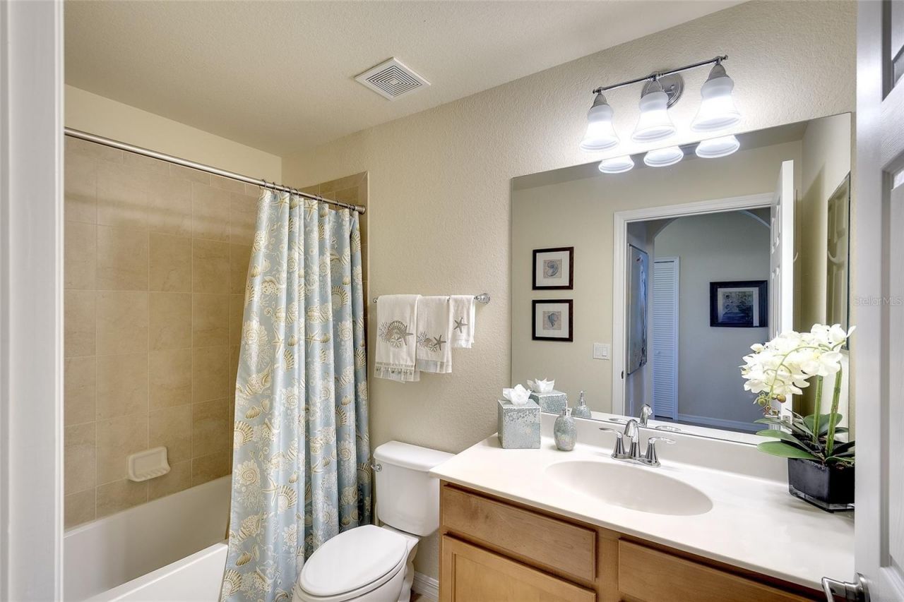 7121 River Hammock Drive, Unit 303, Bradenton, FL 34212 Photo