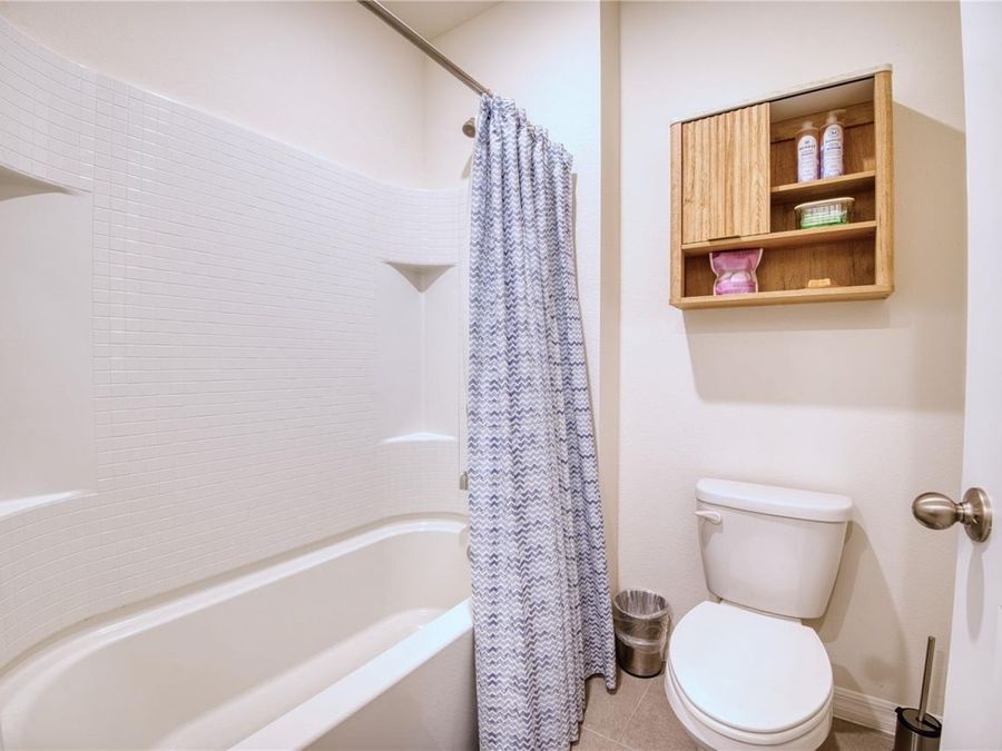 Property Image 38