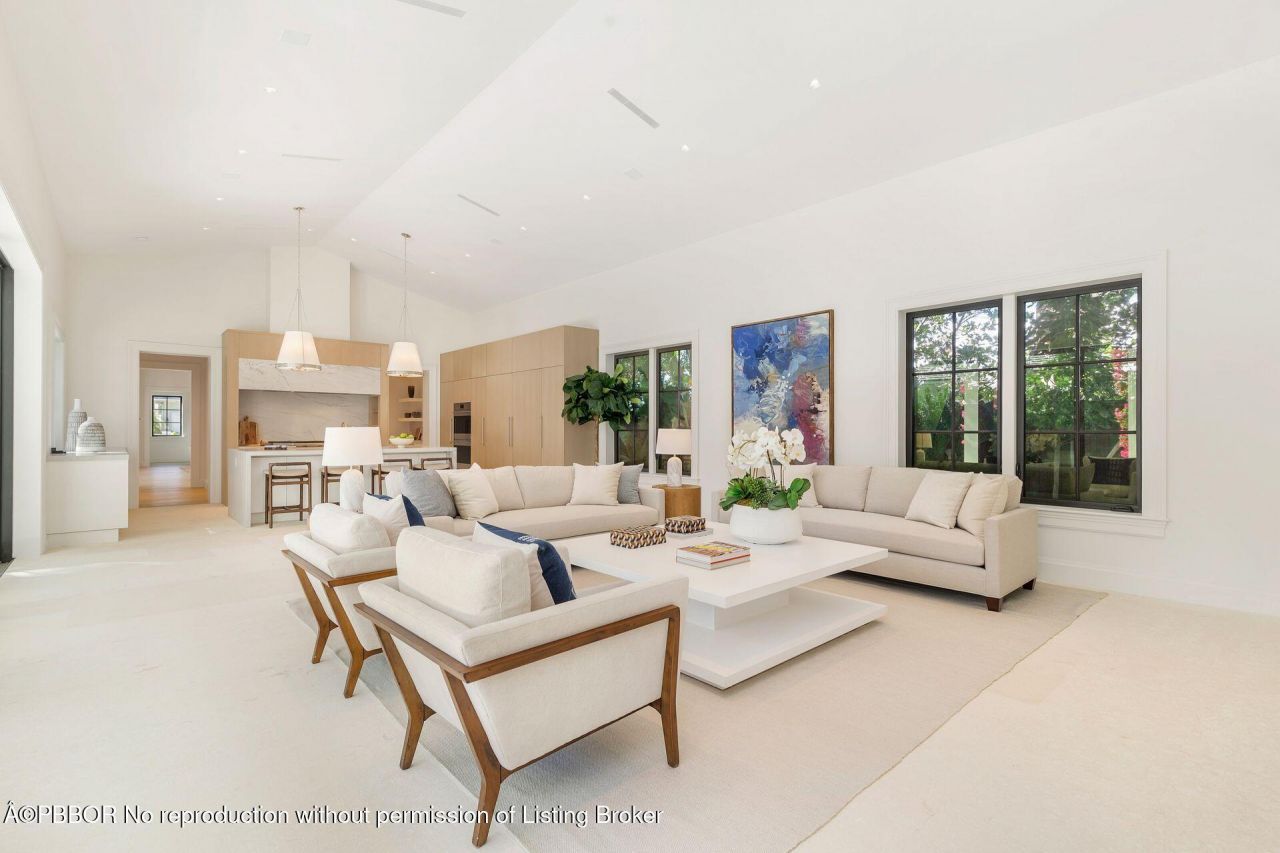 215 Summa Street, West Palm Beach, FL 33405 Photo