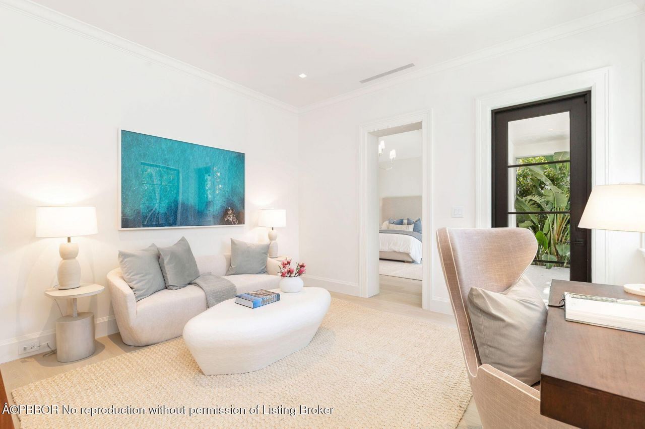 215 Summa Street, West Palm Beach, FL 33405 Photo