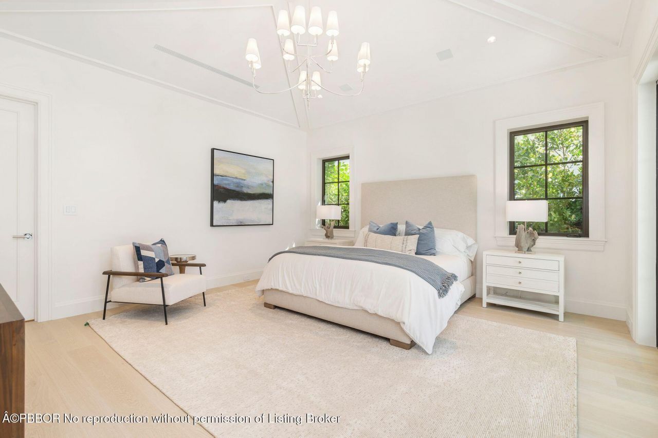 215 Summa Street, West Palm Beach, FL 33405 Photo