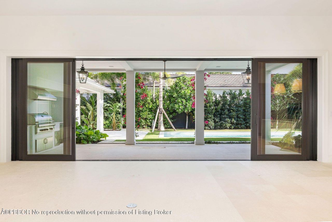 215 Summa Street, West Palm Beach, FL 33405 Photo