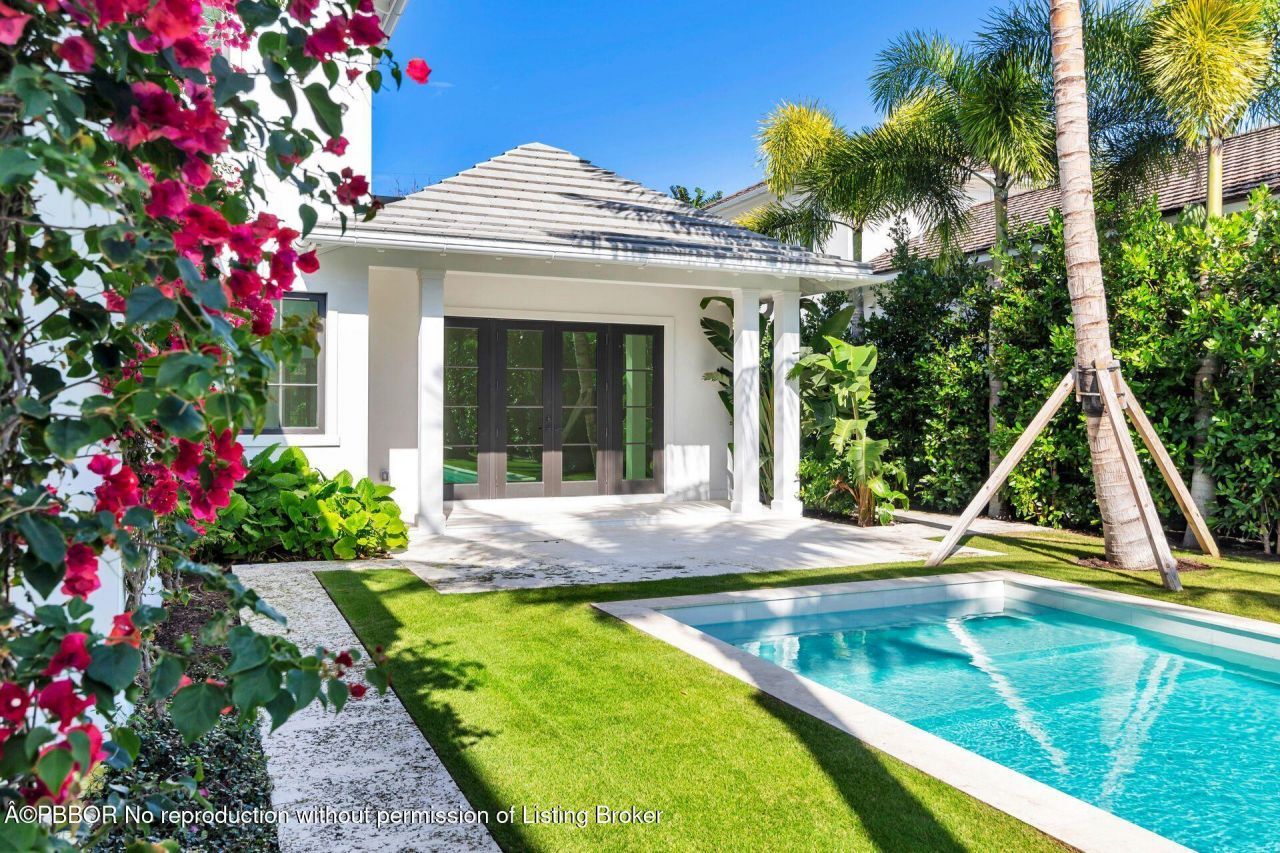 215 Summa Street, West Palm Beach, FL 33405 Photo