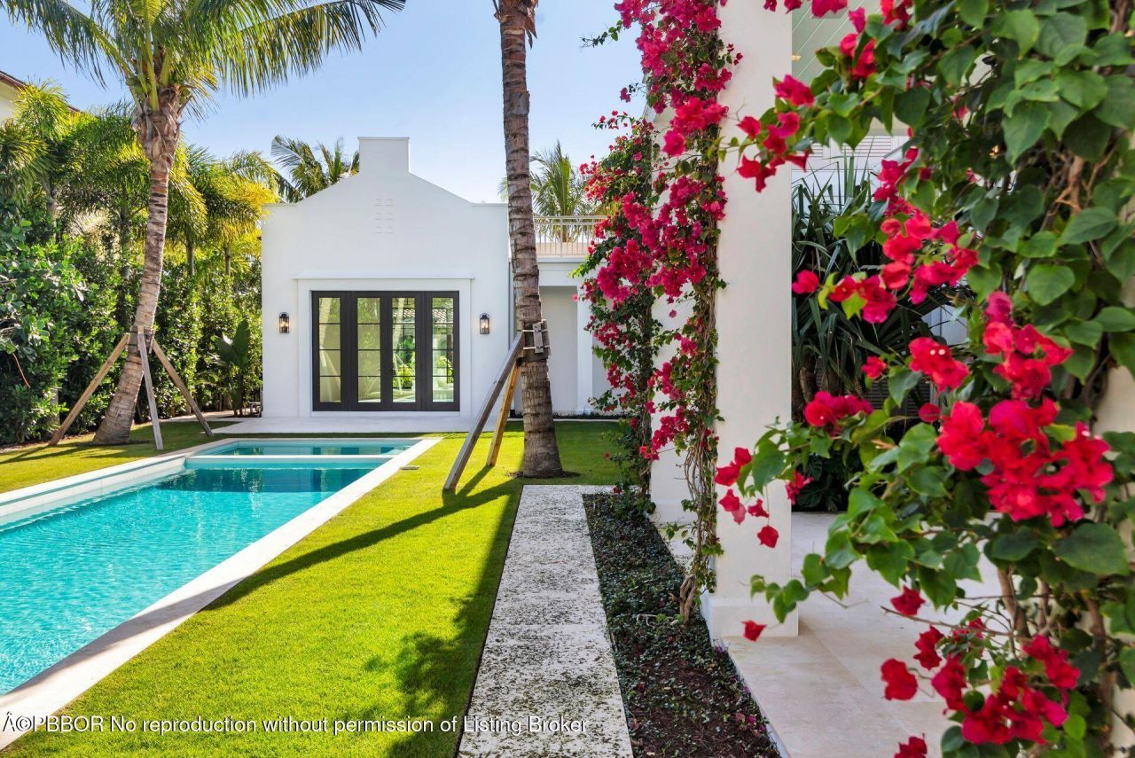 215 Summa Street, West Palm Beach, FL 33405 Photo