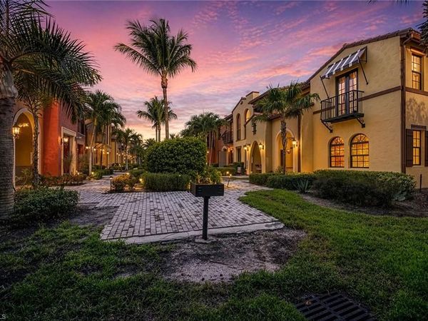 9036 Alturas ST, Unit 3603, NAPLES, FL 34113