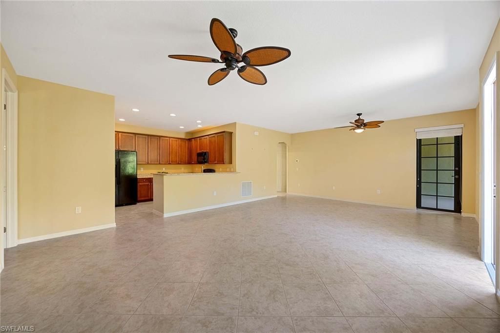 9036 Alturas St, Unit 3603, Naples, FL 34113 Photo