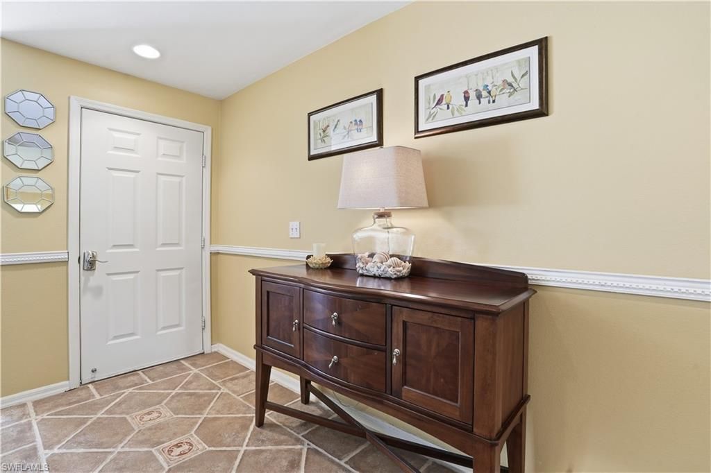 1120 Sarah Jean Cir, Unit B204, Naples, FL 34110 Photo