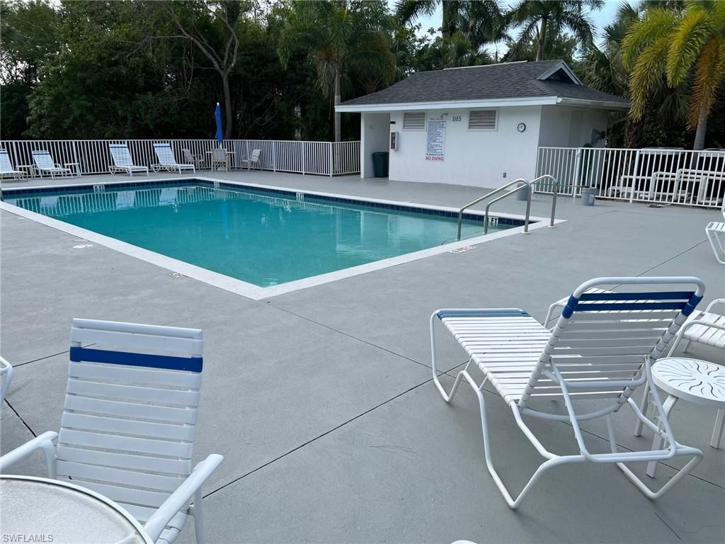 1120 Sarah Jean Cir, Unit B204, Naples, FL 34110 Photo