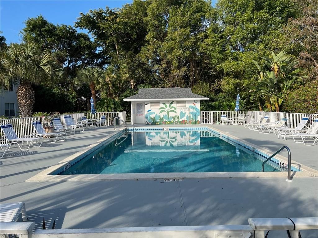 1120 Sarah Jean Cir, Unit B204, Naples, FL 34110 Photo