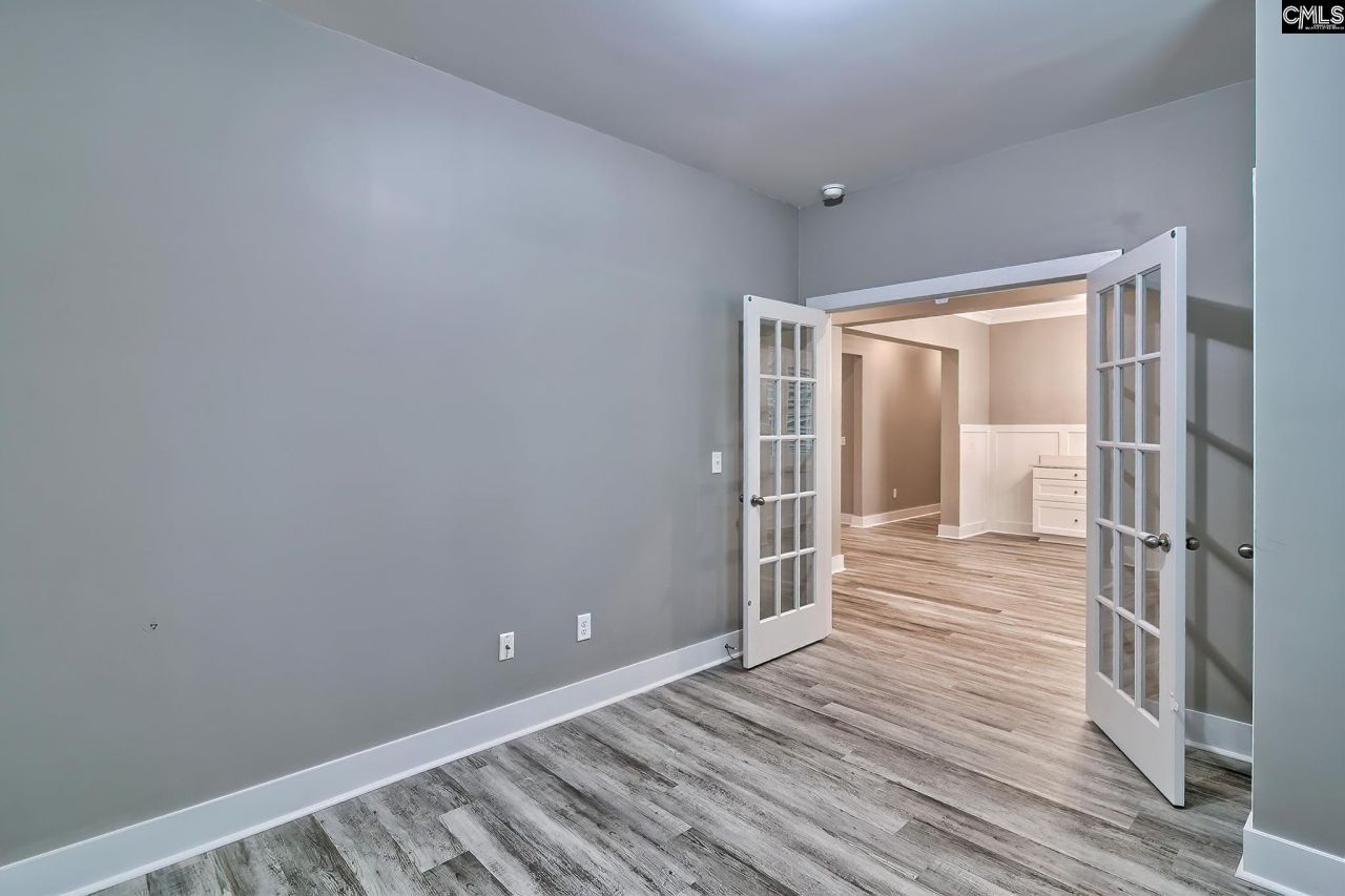 424 Lombard Way Photo 16