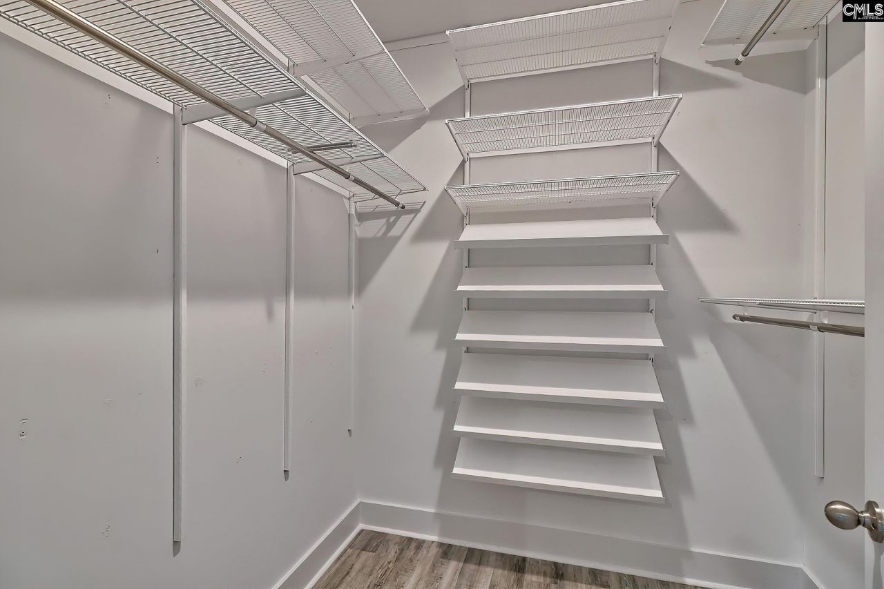 424 Lombard Way Photo 26