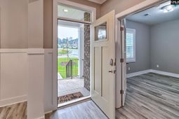 424 Lombard Way photo 4