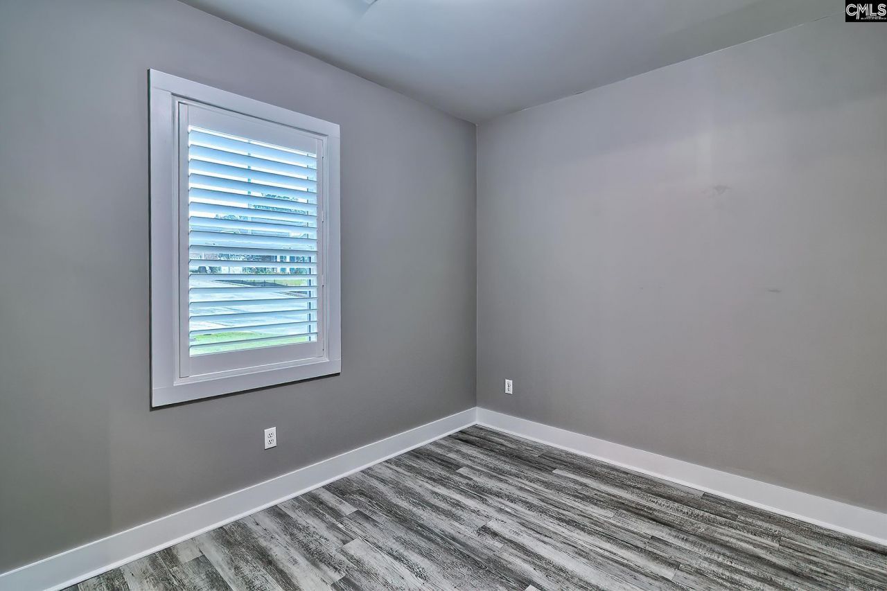 424 Lombard Way Photo 32