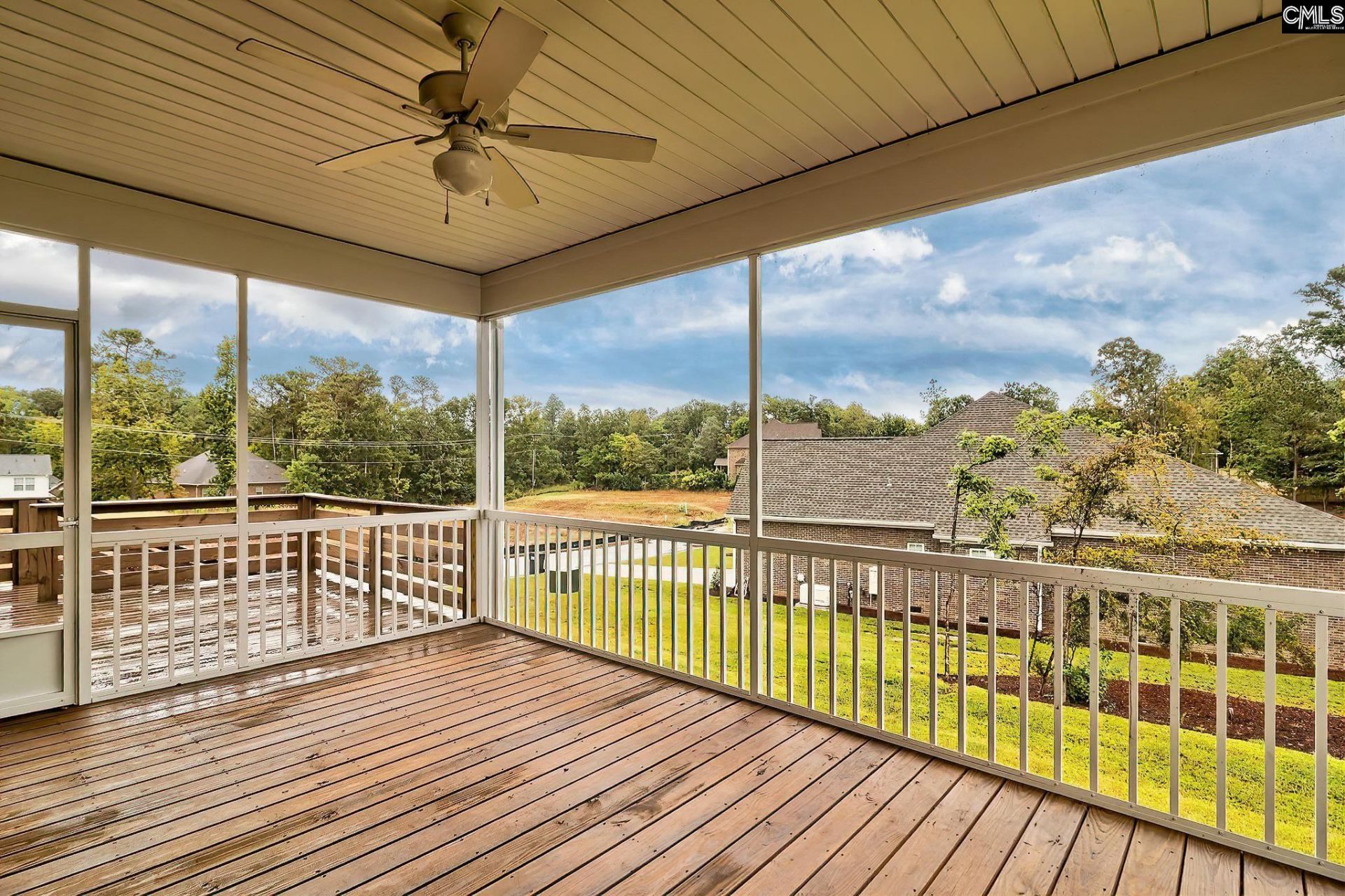 424 Lombard Way Photo 5