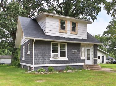 415 1st Street SW, Crosby, MN 56441