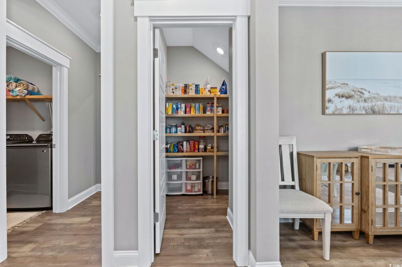 8336 Sandlapper Way Photo 13