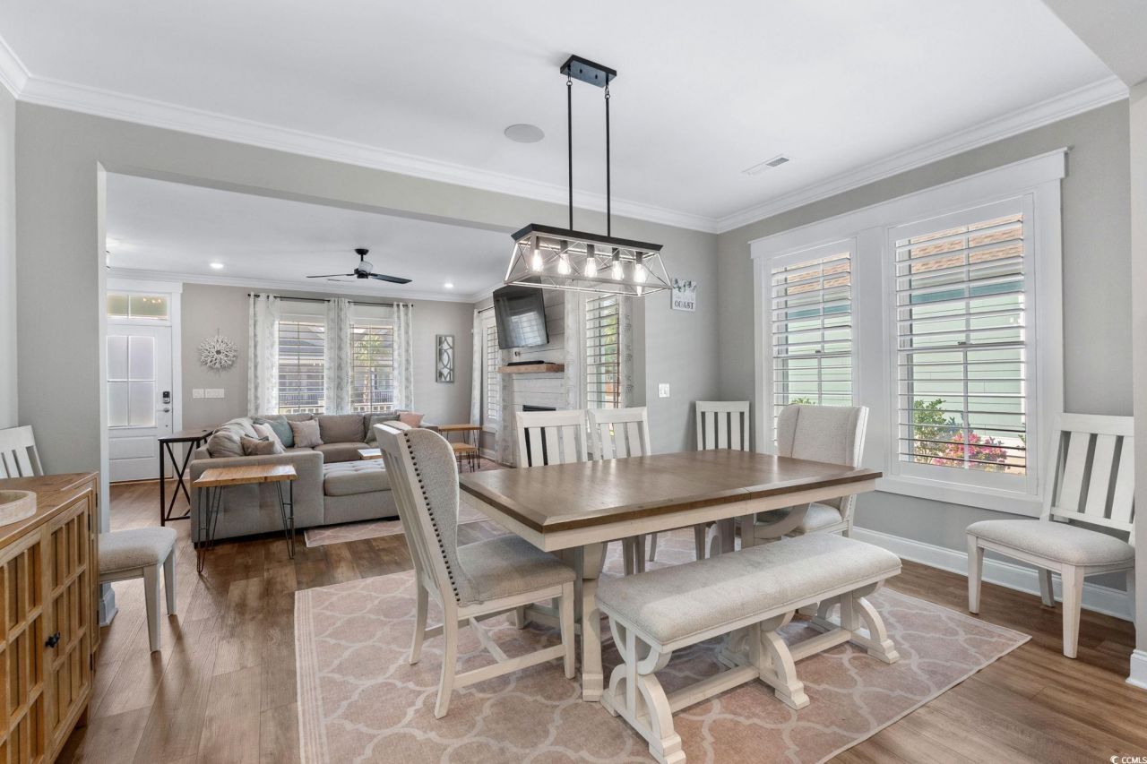 8336 Sandlapper Way Photo 15