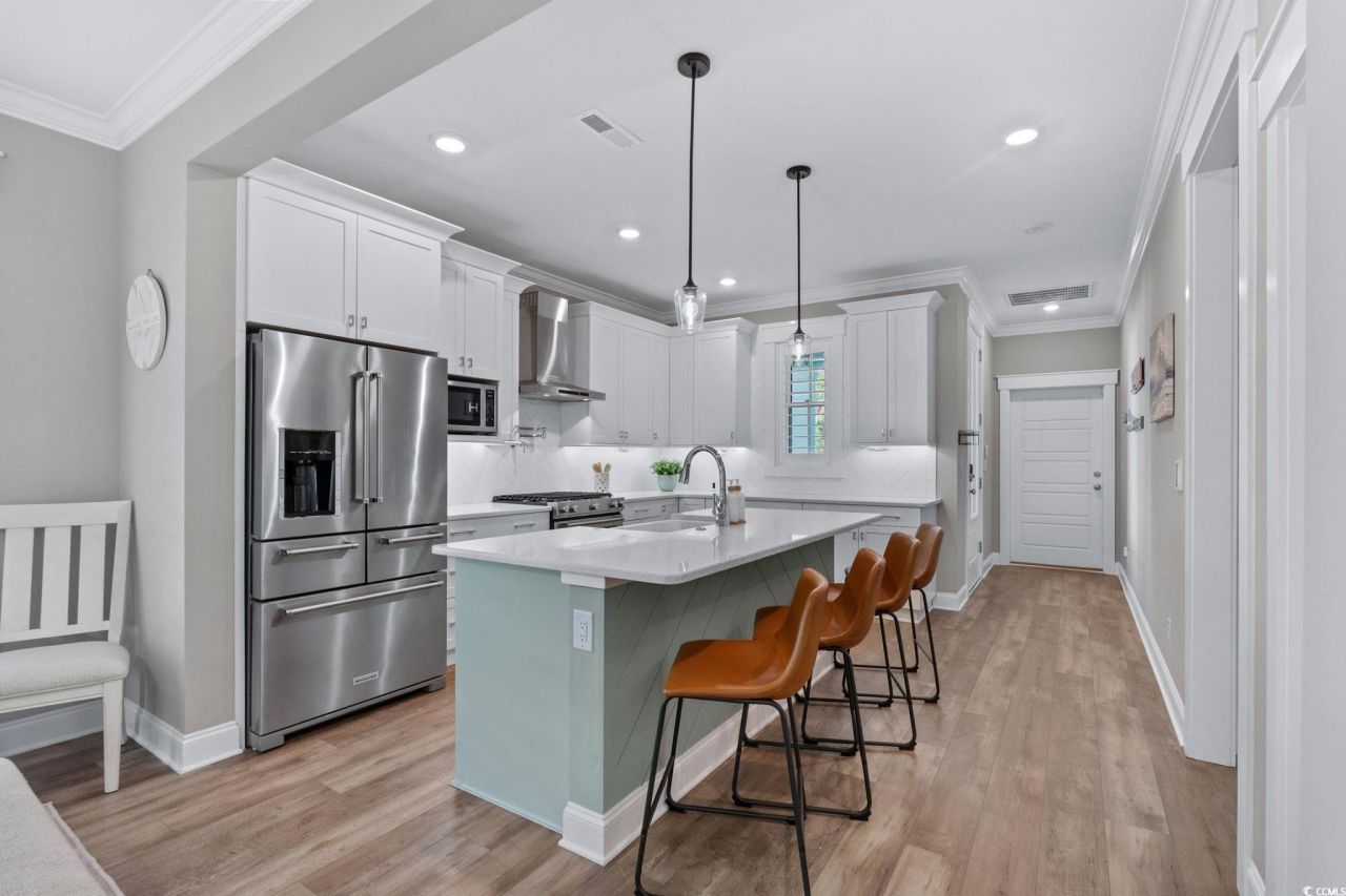 8336 Sandlapper Way Photo 16