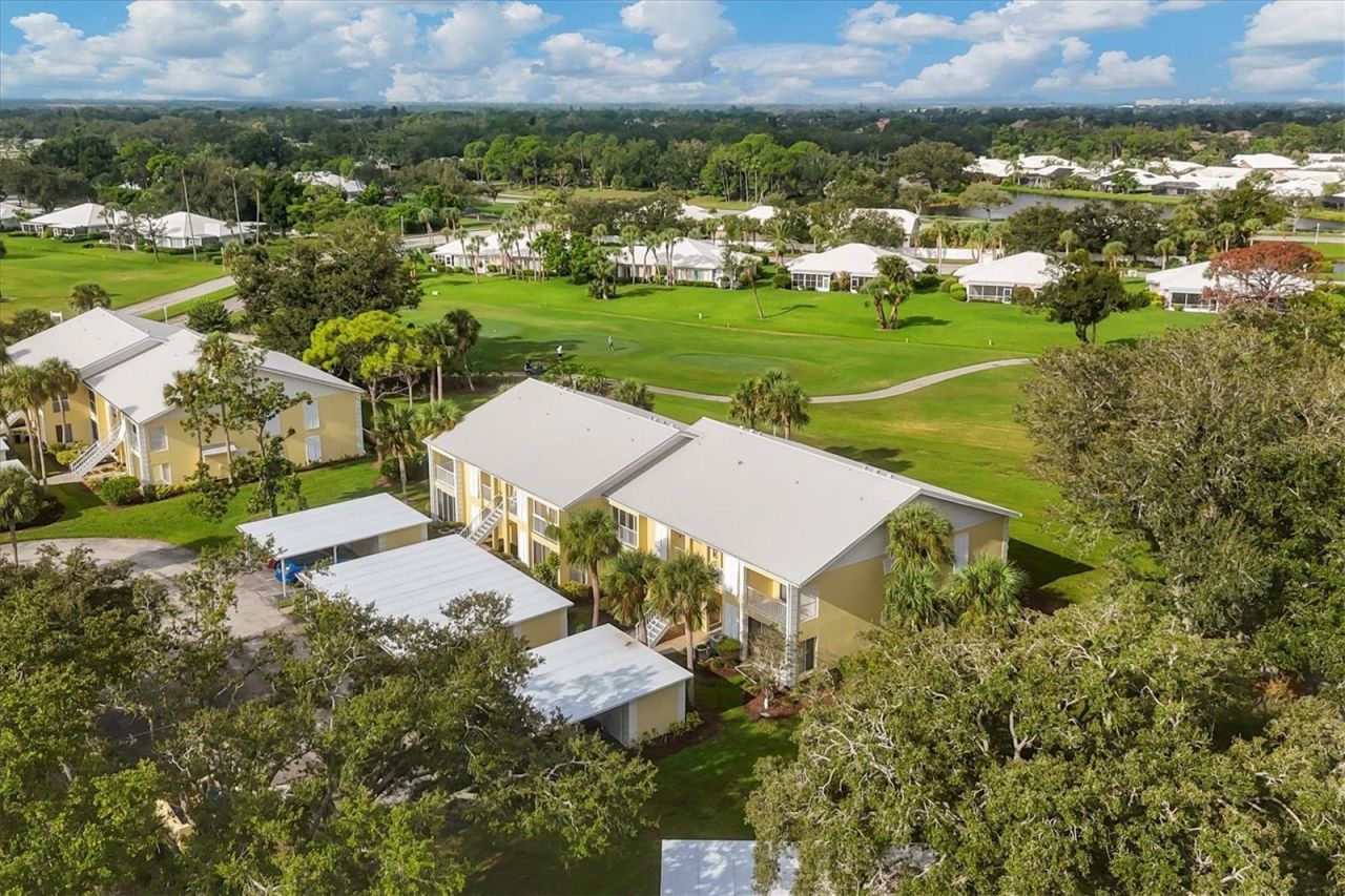 402 Cerromar Circle N, Unit 207, Venice, FL 34293 Photo