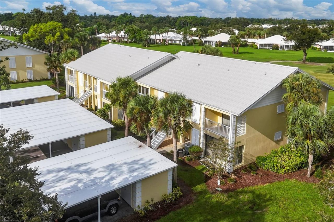 402 Cerromar Circle N, Unit 207, Venice, FL 34293 Photo