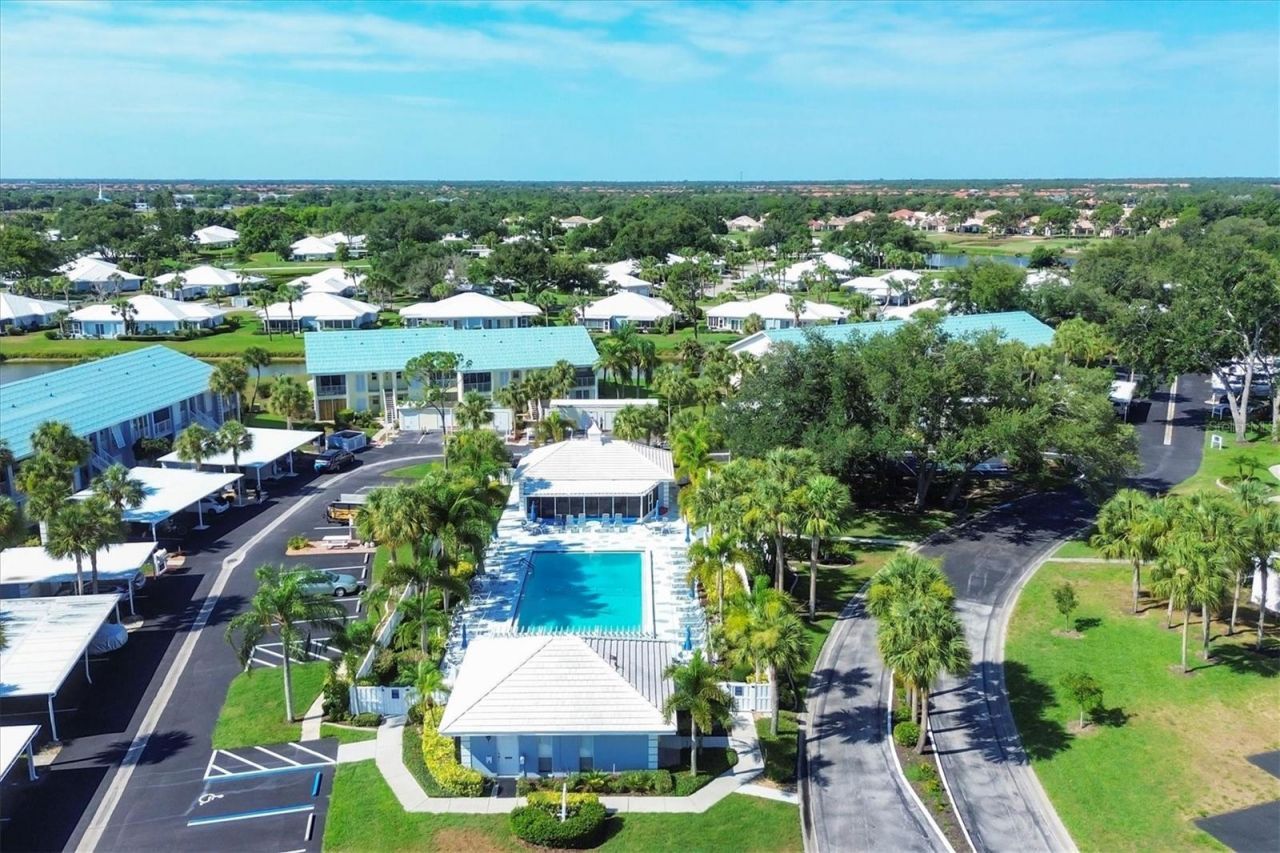 402 Cerromar Circle N, Unit 207, Venice, FL 34293 Photo