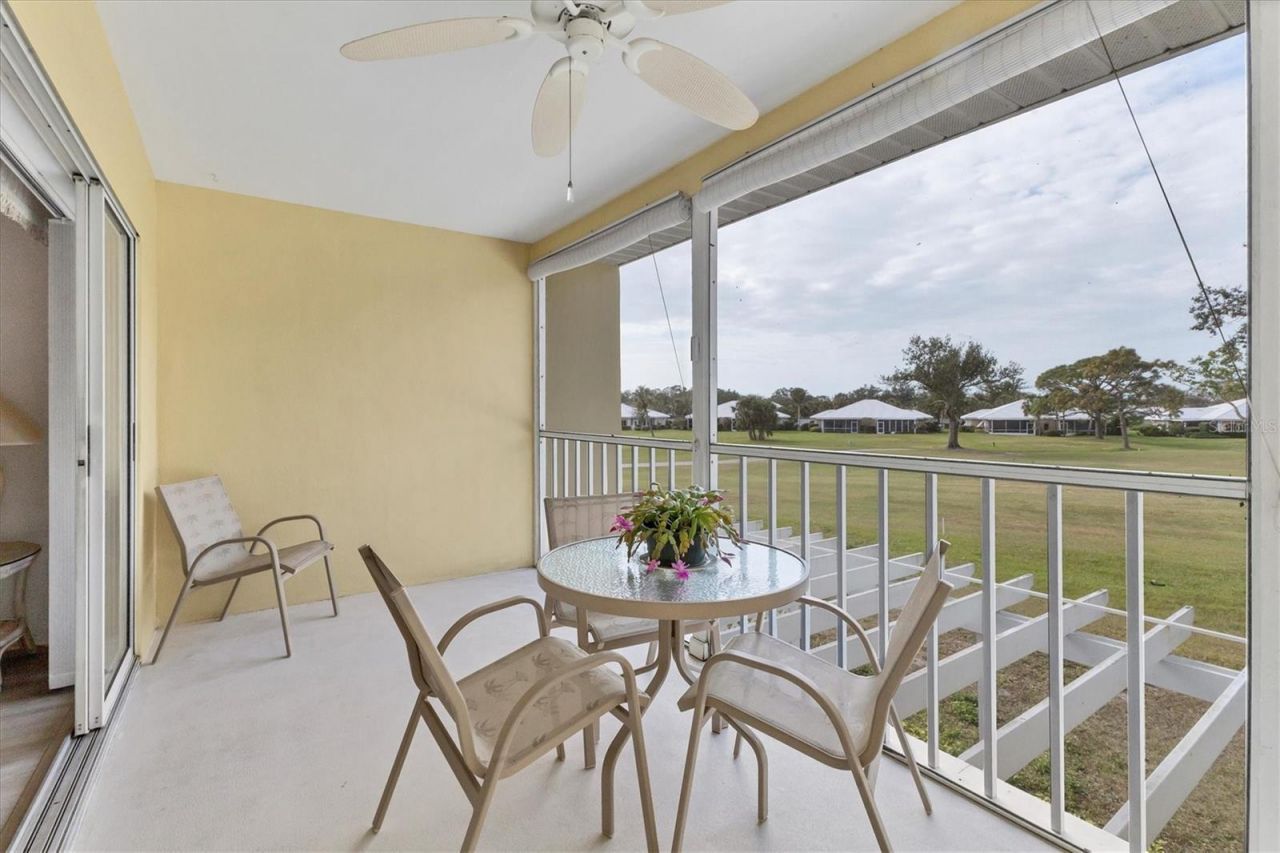 402 Cerromar Circle N, Unit 207, Venice, FL 34293 Photo