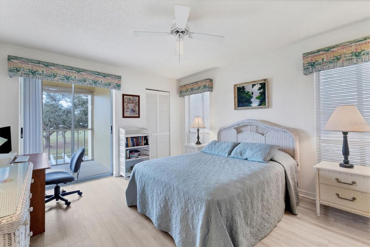 402 Cerromar Circle N, Unit 207, Venice, FL 34293 Photo