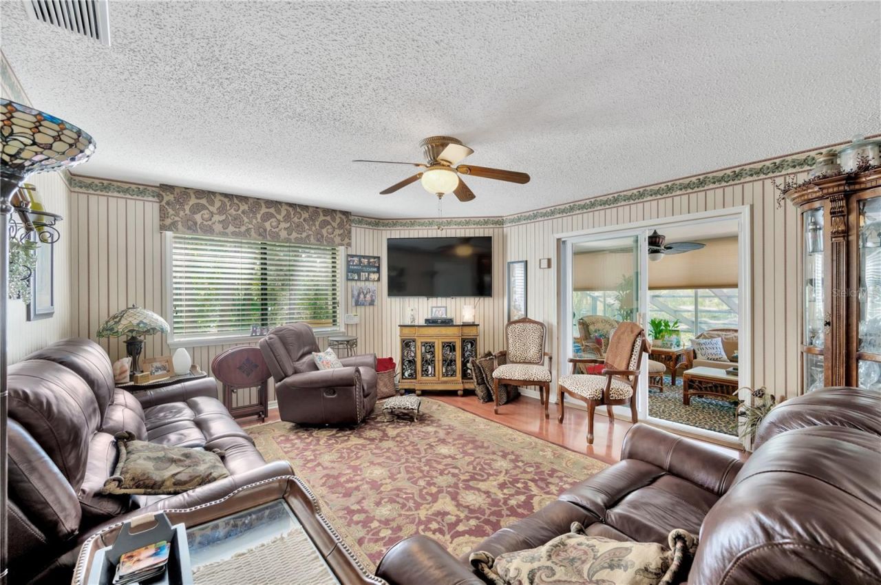 11526 River Country Drive, Riverview, FL 33569 Photo