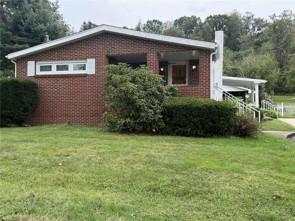 44 E CHURCH STREET, Fairchance, PA 15436
