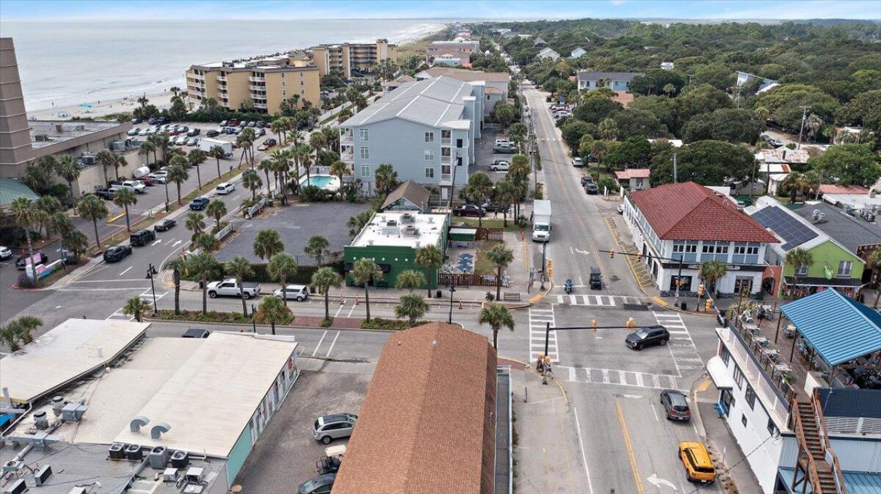 9 Center Street Photo 4