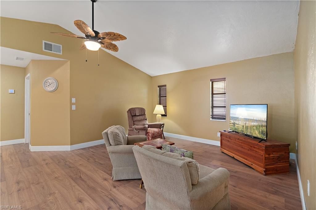 7220 Hendry Creek Dr, Fort Myers, FL 33908 Photo