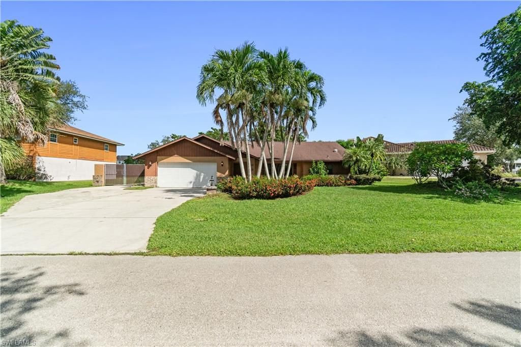 7220 Hendry Creek Dr, Fort Myers, FL 33908 Photo