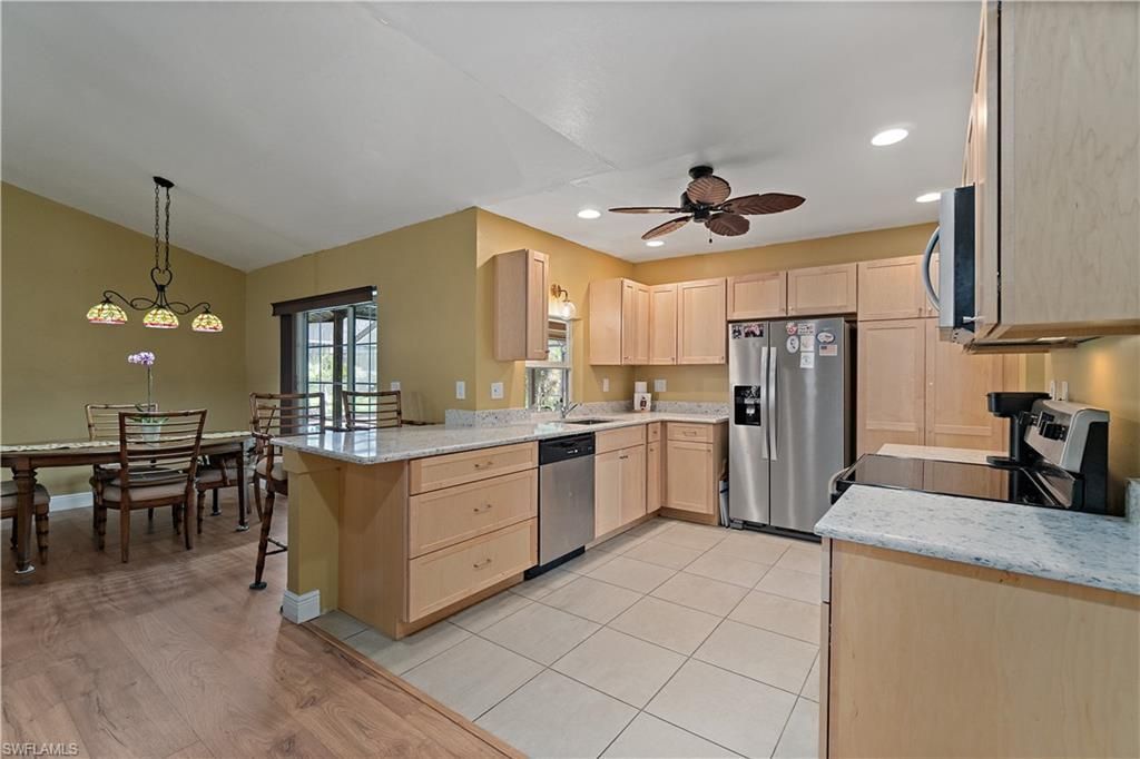 7220 Hendry Creek Dr, Fort Myers, FL 33908 Photo