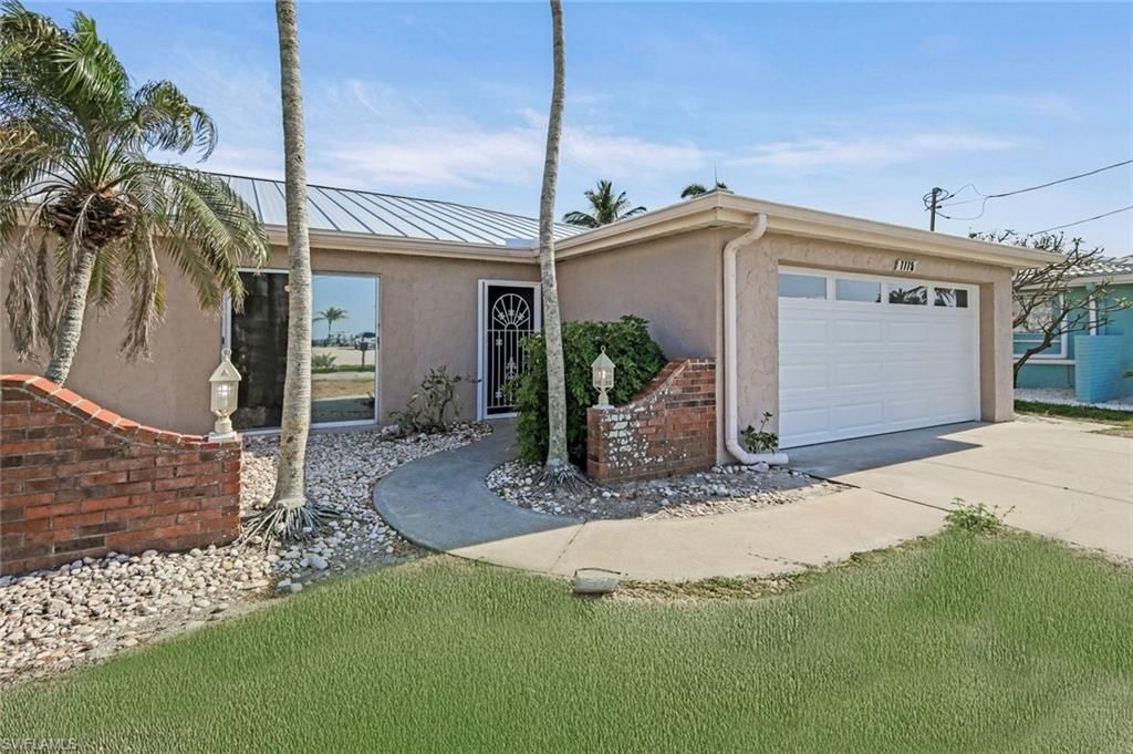 7775 Bocilla Ln, Bokeelia, FL 33922 Photo