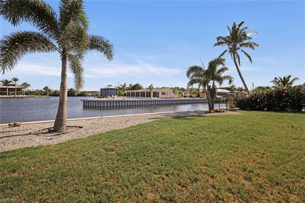 7775 Bocilla Ln, Bokeelia, FL 33922 Photo