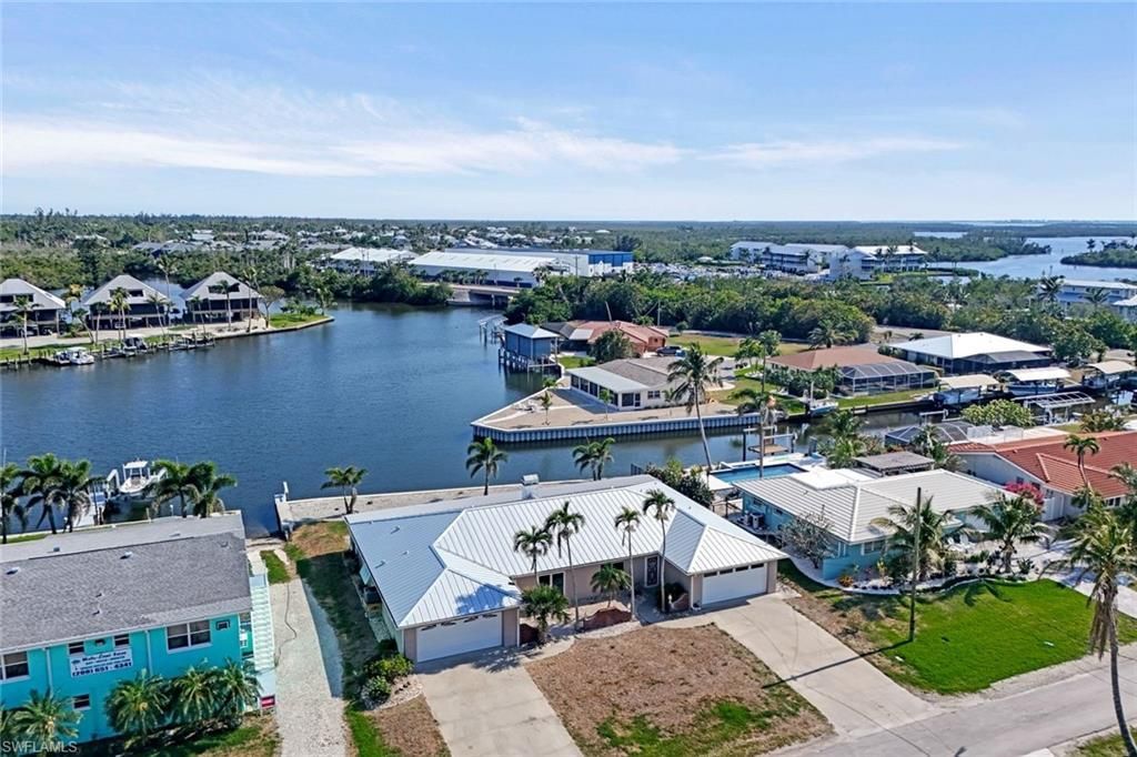 7775 Bocilla Ln, Bokeelia, FL 33922 Photo