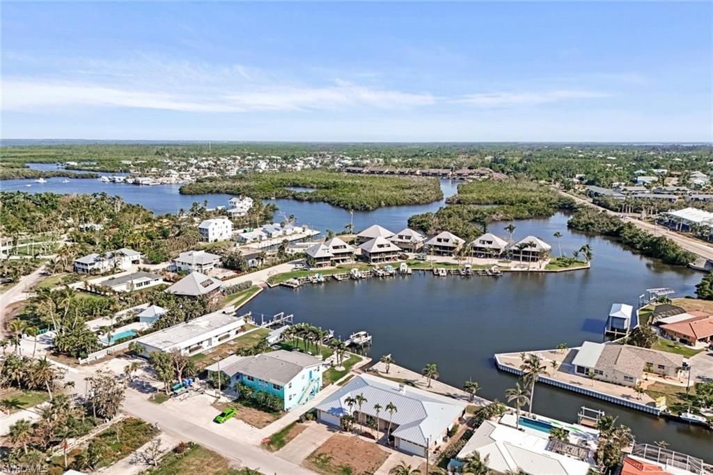 7775 Bocilla Ln, Bokeelia, FL 33922 Photo