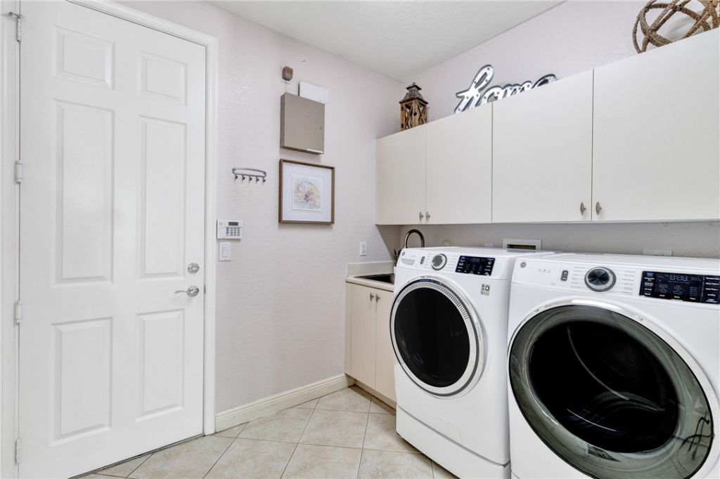 1828 Grey Falcon Circle Sw, Vero Beach, FL 32962 Photo