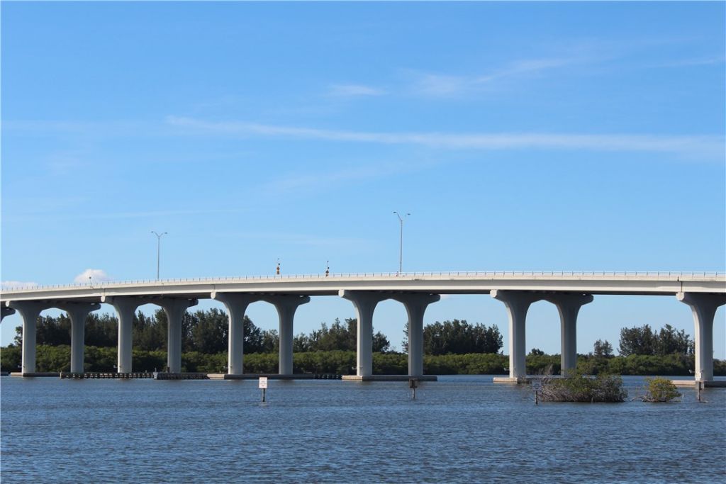 1828 Grey Falcon Circle Sw, Vero Beach, FL 32962 Photo