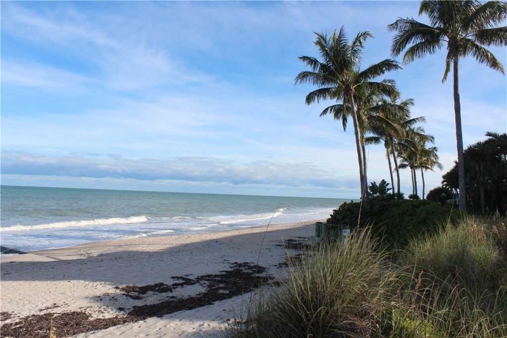 1828 Grey Falcon Circle Sw, Vero Beach, FL 32962 Photo