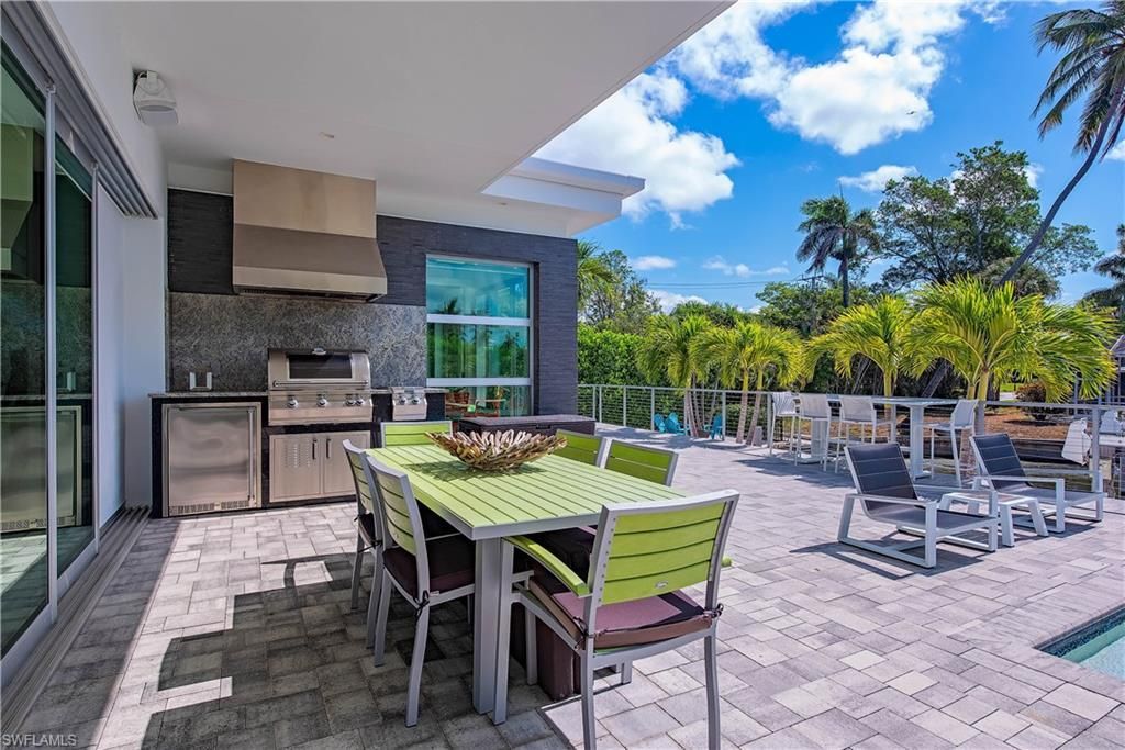 1807 Snook Dr, Naples, FL 34102 Photo