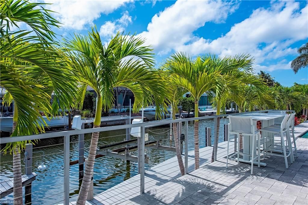 1807 Snook Dr, Naples, FL 34102 Photo